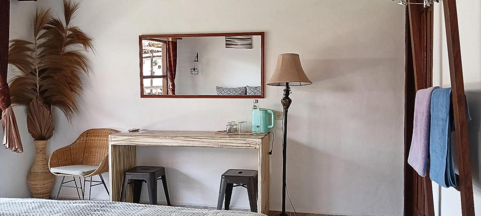 Classico Italiano Bed & Breakfast Gili Air Ngoại thất bức ảnh